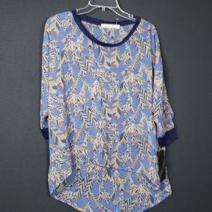 Chloe k high low top feather print blue top small